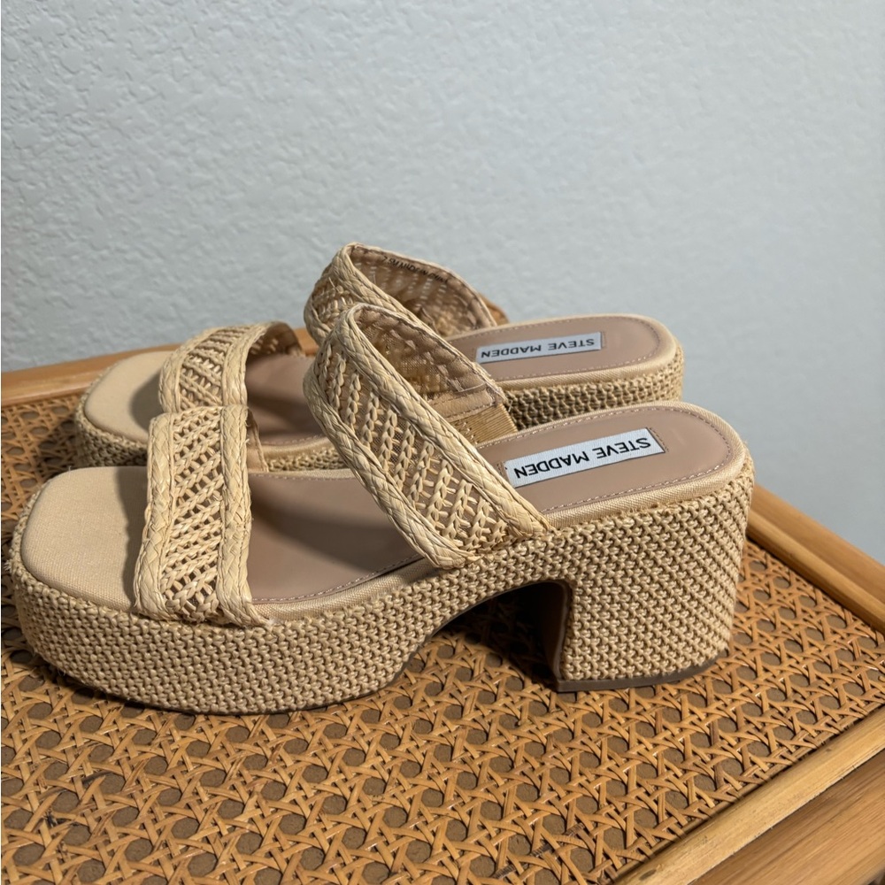 Steve Madden Rainee Platform Sandal